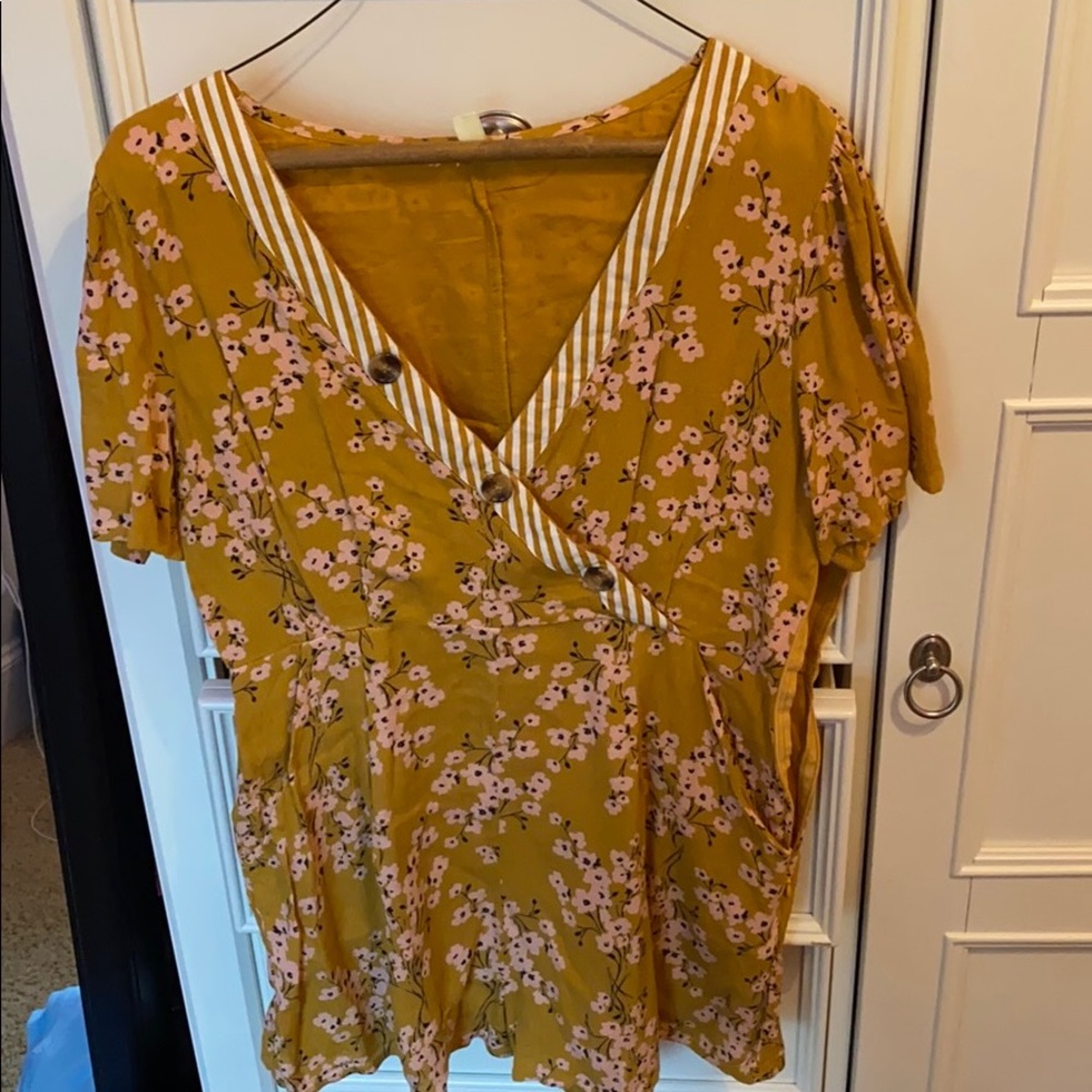 Miami romper with buttons